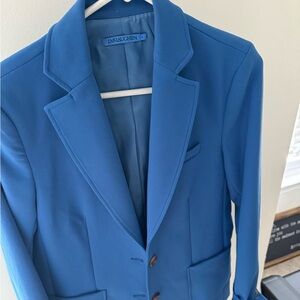 New blazer. Only wore twice.